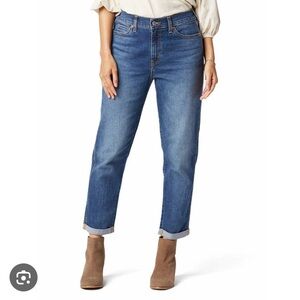 Levi's Women's boyfriend mid rise vintage Blue Jeans